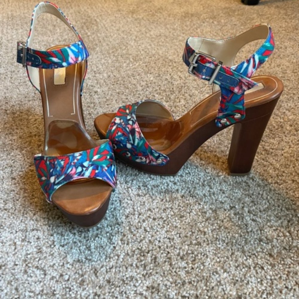 Floral chunky heel shoes, Jessica Simpson, size 8
